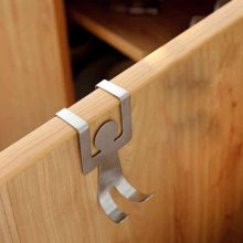 قلاب آویز درب کابینت طرح آدمک دو عددی